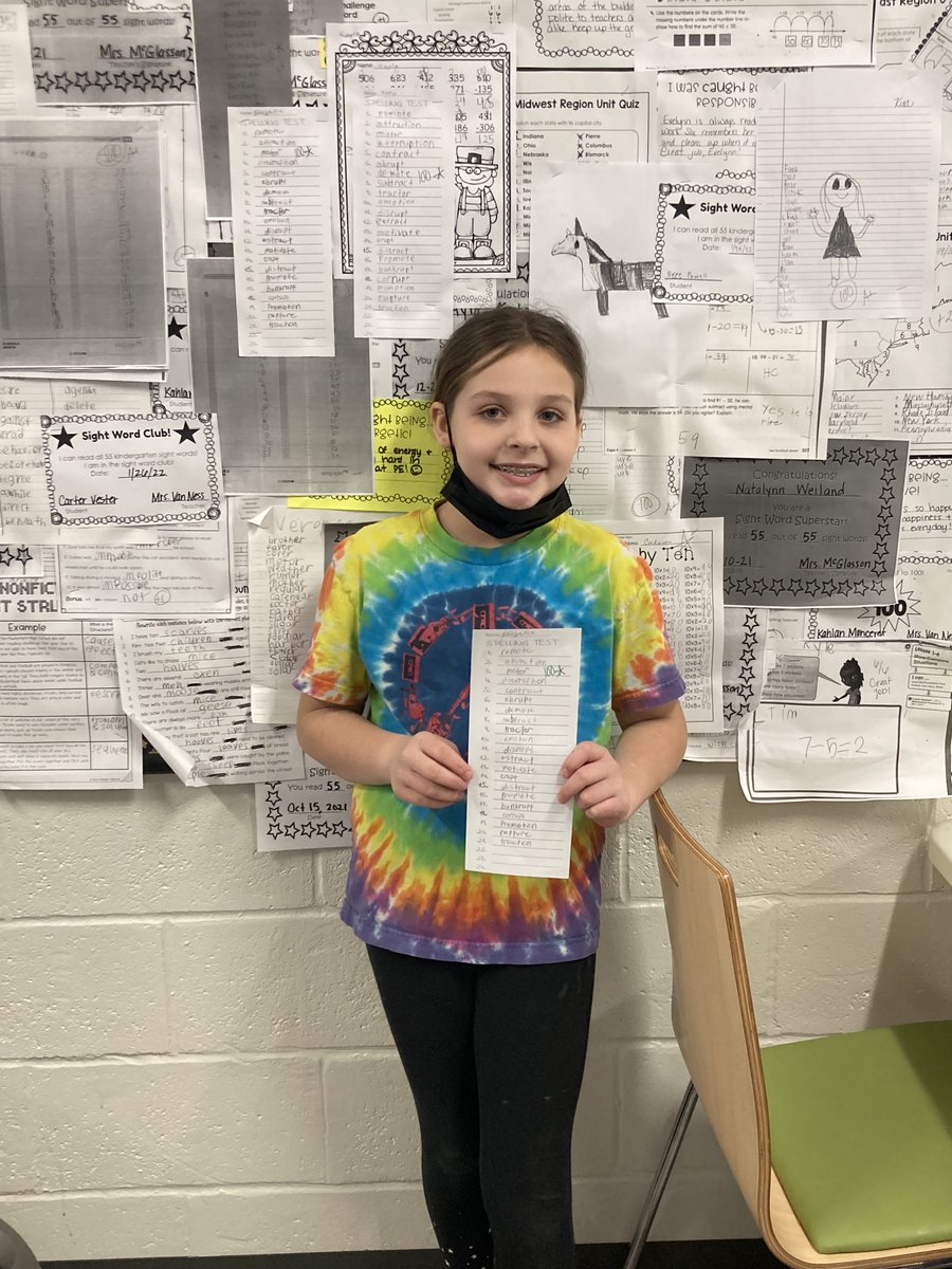 MrJsams's tweet photo. #bragboardpost
Kinsley and Zoey were both "caught" being thorough last Friday!!
Izzy and Karu both aced their spelling tests! We are so proud to call you all Timberwolves! #twolves7pride #itsagreatdaytobeatimberwolf https://t.co/W1hDOrIE2G