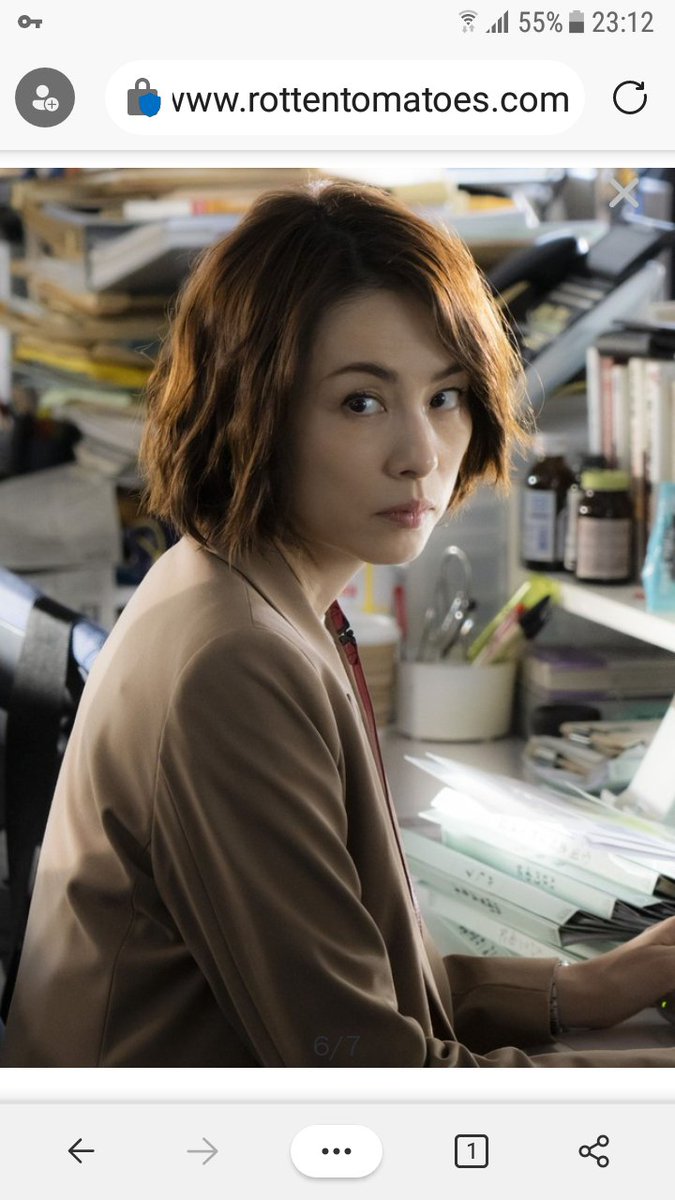 filmstarsmedia's tweet photo. I stronly suggest 'The Journalist' is shown on Netflix. In this Japanese seriel, Ryoko Yonekura plays fighting journalist helps voiceless people, against corruption, for fair and transparent governing. It presents press sides and others who involved or impacted at a cost of life. https://t.co/6sQ27XZfDr