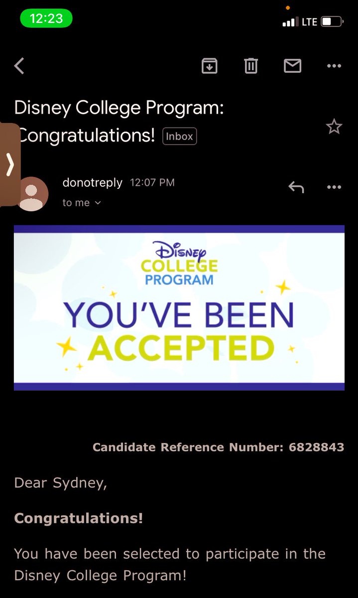 syd_1989's tweet photo. here i come, @Disney ✨✨ https://t.co/kjcAN8D2uu