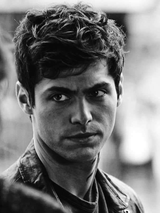 WINTERISCOMVNG's tweet photo. ⠀
⠀⠀ ⠀⠀⠀⠀  ⠀ ⠀ ⠀  ༝ ⠀ ༝ ⠀ ༝⠀⠀ 
⠀⠀⠀⠀⠀⠀⠀⠀ ⠀ 𝚁𝙸𝙲𝙺𝙾𝙽 𝚂𝚃𝙰𝚁𝙺
⠀
——— ♱. 18 ans
——— ♱. Fils de Catelyn &amp; Eddard
——— ♱. Allégeance à Lexa
——— ♱. Courageux, protecteur, têtu
——— ♱. @ARCHERBXY 
⠀ https://t.co/AtT3GGvLCW