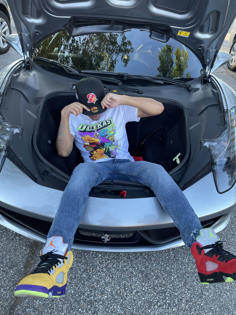 2ezsaiah22's tweet photo. been a while why not 🤷🏽‍♂️ https://t.co/UeZBe9GYKL