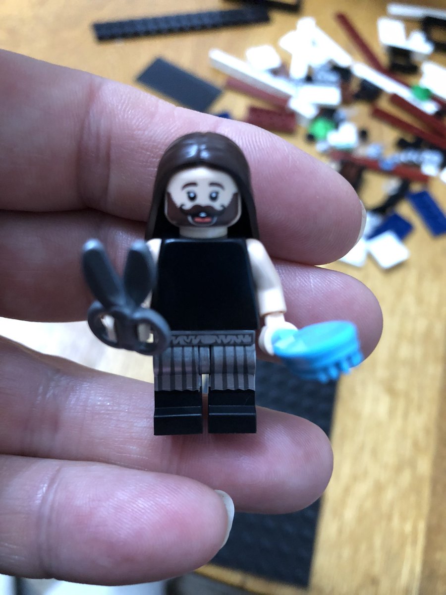 eggcatcher's tweet photo. Yaas queen @QueerEye @LEGO_Group #jvn https://t.co/HmW9p2vTCg