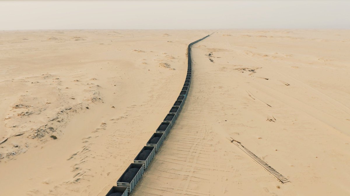 Raskalov's tweet photo. Back in 2018, I had one of the craziest adventures in my life. We went to Mauritania and rode on top of the train for four days in the Sahara Desert. 

In middle of nowhere in the desert, I hide my phone with instructions on how to get free travel from me. 
Keep reading below 👇🏻 https://t.co/eka7UrPQ7O