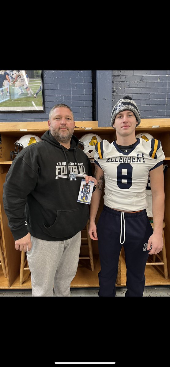 Eric Strecker tweet media