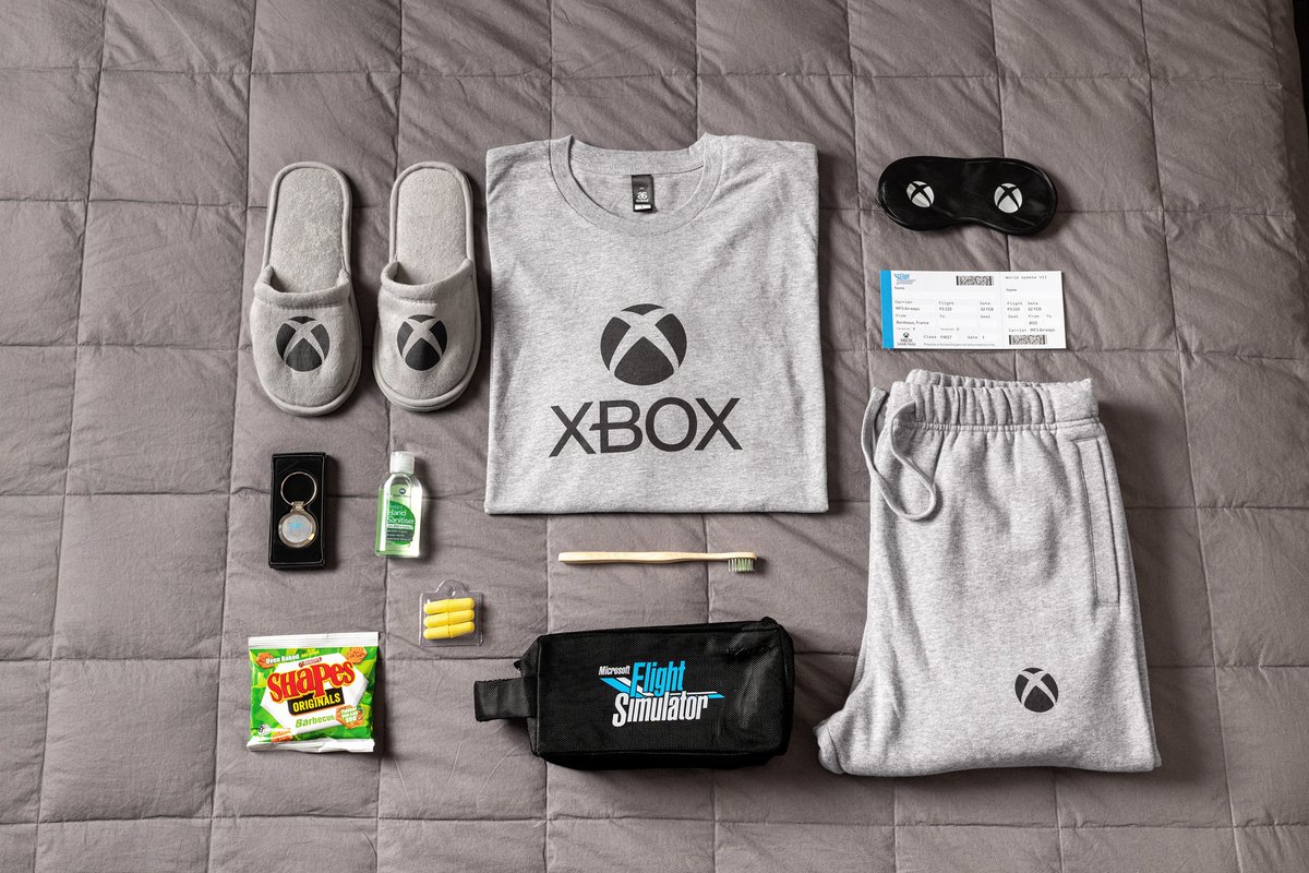 XboxANZ's tweet image. Treat yourself to a luxury flight around Australia in Microsoft Flight Simulator – World Update VII with this bespoke in-flight amenities kit.

For your chance to win one of 4, RT this post and Follow to enter. T&amp;amp;Cs: bit.ly/34g30mJ