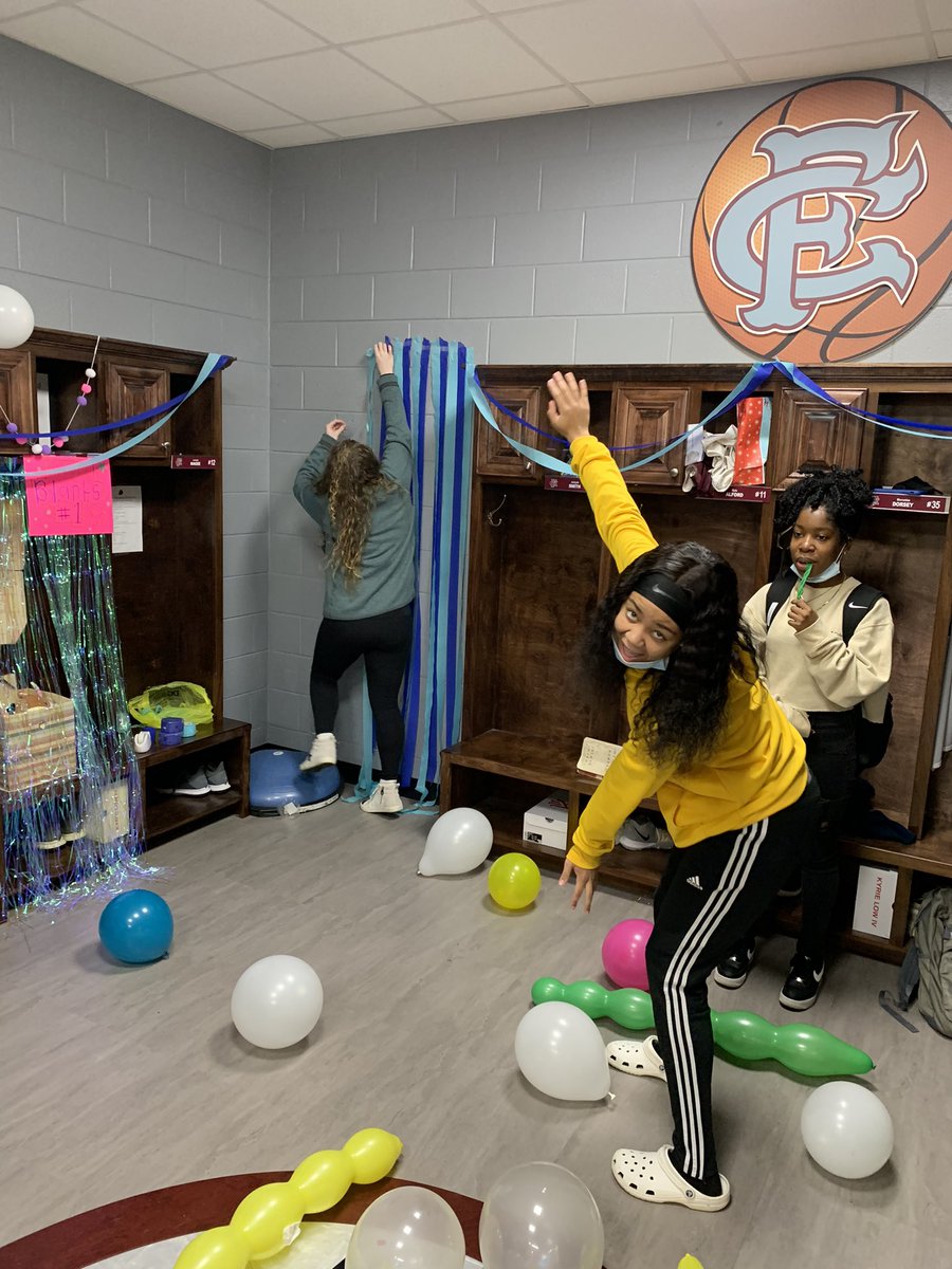 FCAHS Girls’ Basketball tweet media