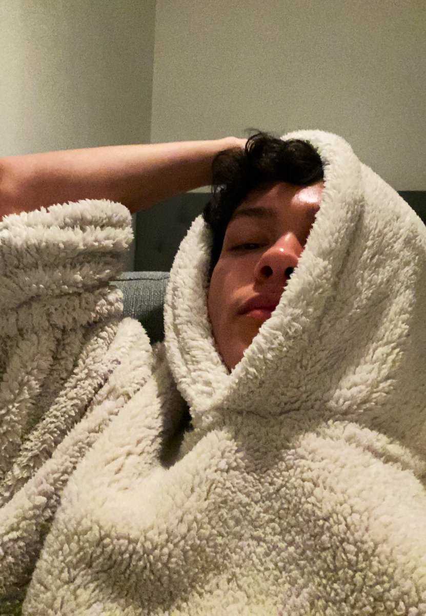 OmarRudberg's tweet photo. Tweet me a picture of where u at right now I’m curious https://t.co/43upT8oGte