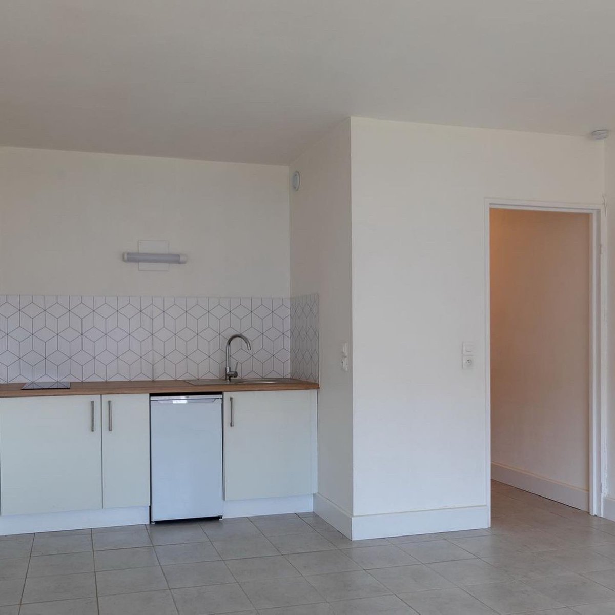 Grâce à la #FondationCastorama un nouvel appartement de la résidence Bartolini a pu être rénové. 
Un grand merci aux équipes de <a href="/castorama_fr/">Castorama</a> #LaSeyneSurMer et à leur directrice qui ont réalisé ces travaux ! 

Plus d’informations 👉 bit.ly/3rgUXzh