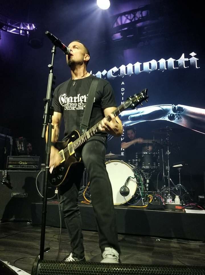 TremontiBrazil's tweet photo. #HappyTremontiDay Countdown to see our Lord Tremonti.🎸🎼🔥©️credit owner 
#MarkTremonti 
#TremontiProject 
@alterbridge 
@MarkTremonti https://t.co/cmsSqttXkJ