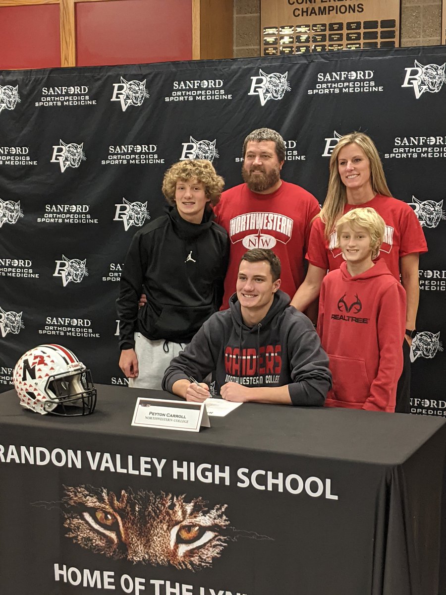 Bravo <a href="/PeytonCarroll80/">Peyton Carroll</a> for signing with powerhouse <a href="/nwc_fb/">Northwestern College Football</a> today! This man gets it done with relentless effort combined with great talent and ability. And refines it all in the weight room! The number of yards rushed for directly behind him is staggering! #onefamily #cg #bvbeast