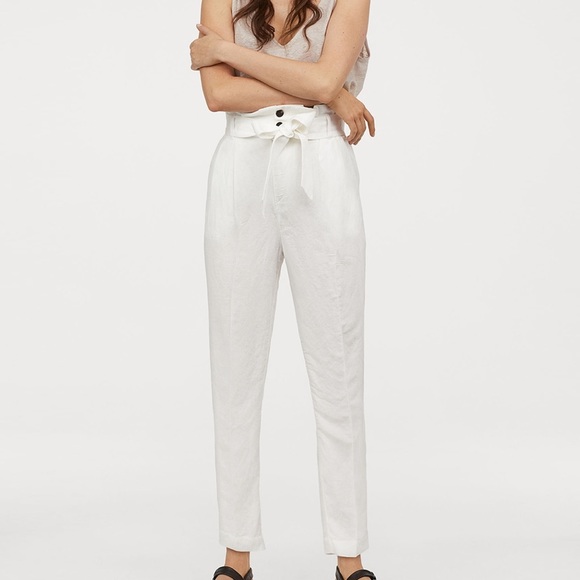 thekatway's tweet photo. So good I had to share! Check out all the items I'm loving on @Poshmarkapp #poshmark #fashion #style #shopmycloset #universalthread #zara #hm: https://t.co/tznRFAFoP5 https://t.co/PEtUFMJw3G