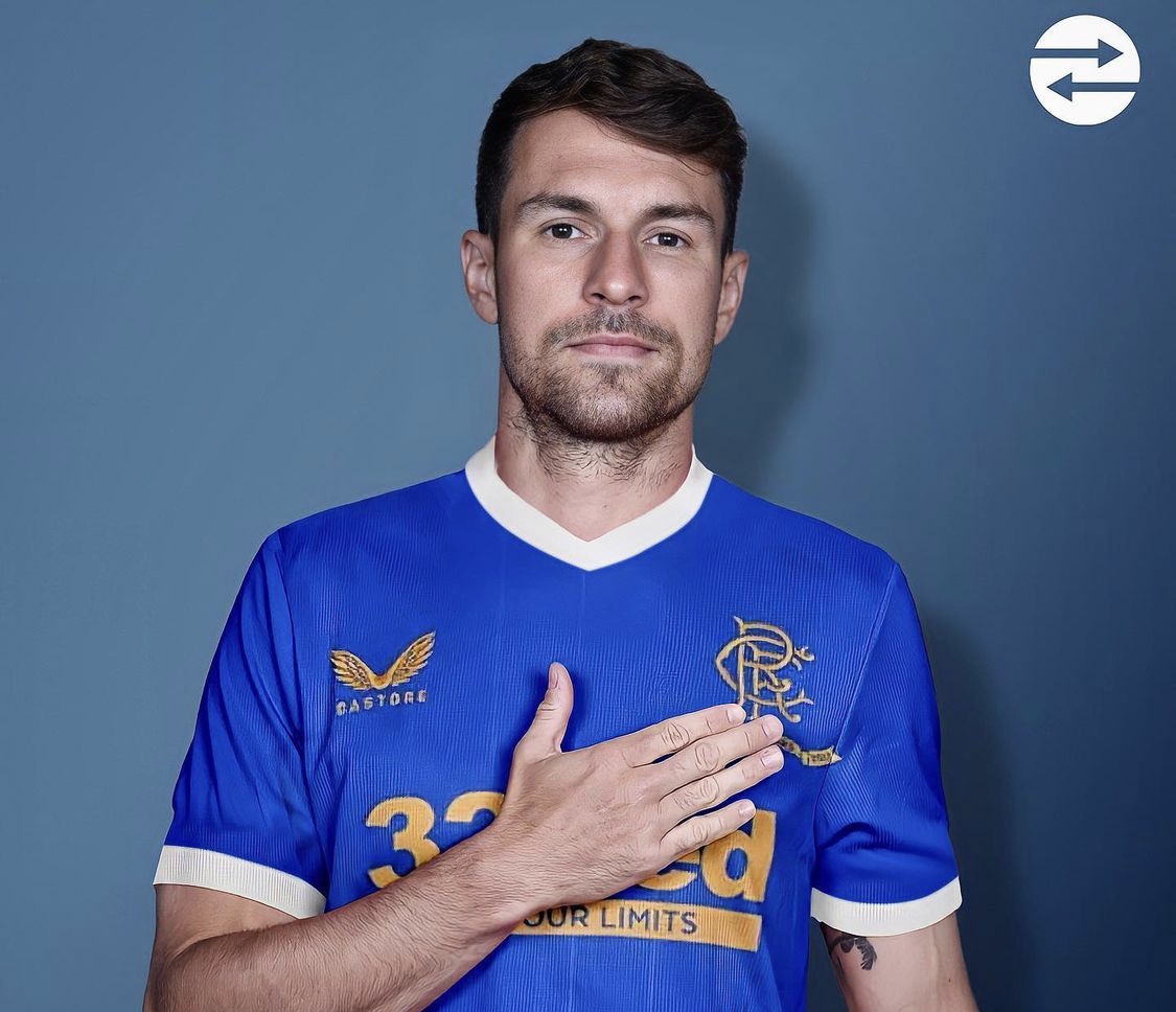 Official and confirmed. Aaron Ramsey signs as new Rangers player on loan with buy option from Juventus. Deal sealed and completed. 🔵🏴󠁧󠁢󠁳󠁣󠁴󠁿 #Rangers #DeadlineDay

Gio van Bronckhorst already had a conversation with Ramsey today afternoon - and now it’s done. Here we go confirmed.