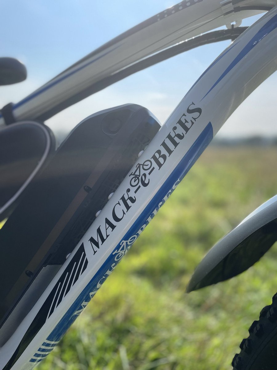 Mack_e_Bikes's tweet photo. Such fun to be had on a https://t.co/I6TzNeT6vs #fun https://t.co/DPgoncacUh