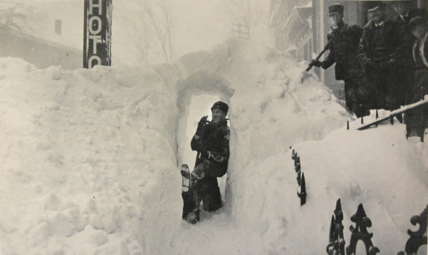 AppliedBolting's tweet photo. #BellowsFallsVT in 1888 during a March #blizzard which dropped 4 feet of snow. This past weekend was nothing for our town, but it sure was cold. #History #Winter #NewEngland #Vermont #NorthEast #Snow #Weather #Engineering

Read the full story here: https://t.co/dlP8F77UXR https://t.co/N1XXmmlpcl