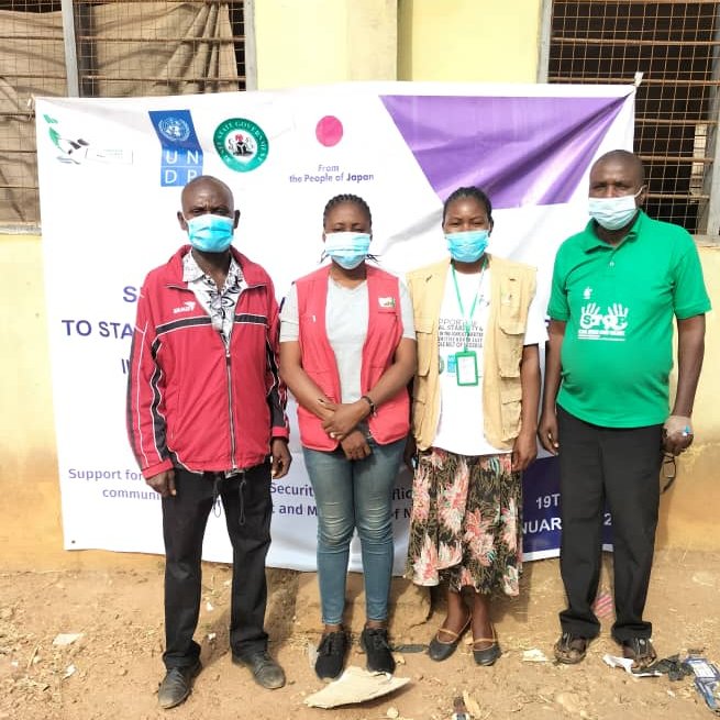 gajinigeria's tweet photo. #UNDP,#the Gov't of Japan ''enhancing social cohesion and community security towards early recovery and peacebuilding of conflict-affected communities.Advocacy and sensitization of Yaav community,Kwande LGA Benue State.
@UNDPNigeria
  
@benuestategovt
  
@JapanGov
 
@Graces4eva https://t.co/GJ2rY9dr1g