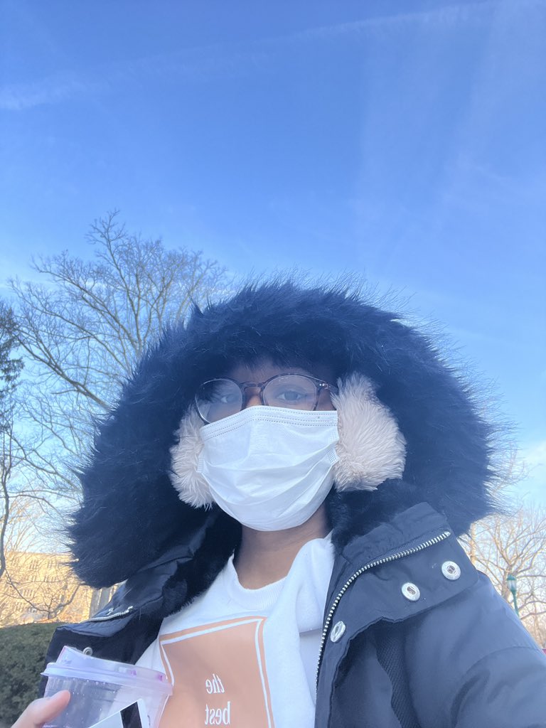 ca6ria's tweet photo. idk if u can tell but i’m #overtoday 😀 https://t.co/XI0t0HdE72