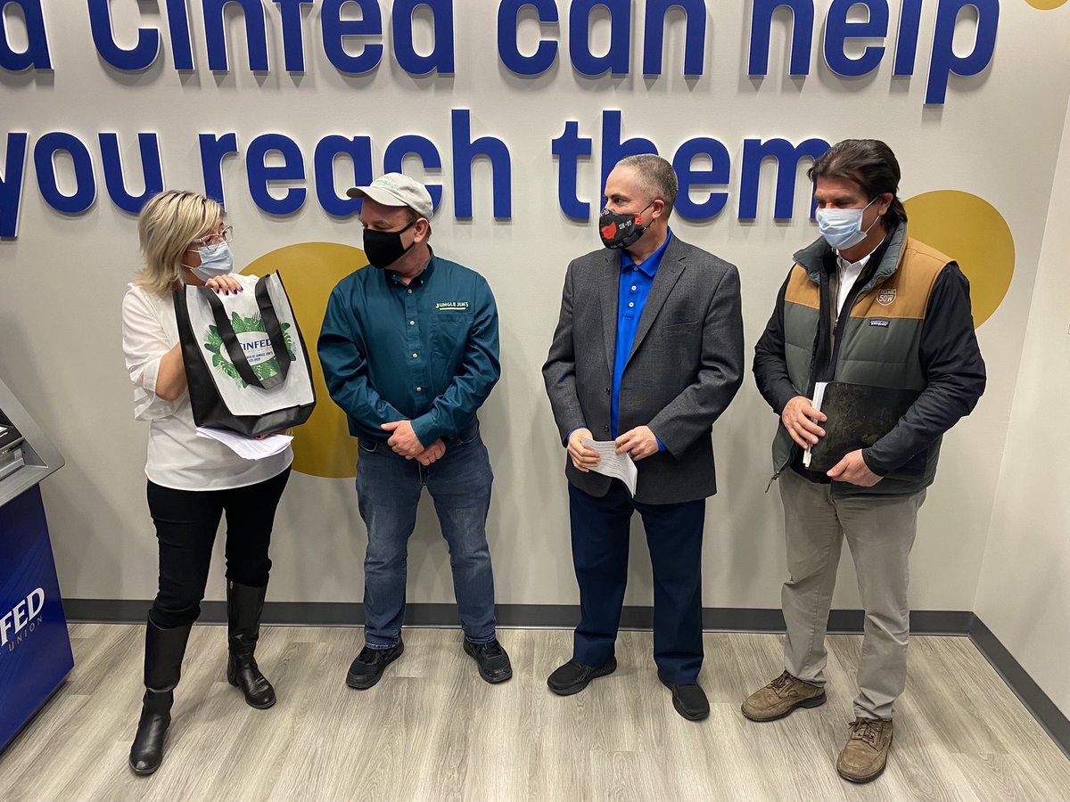 ClermontChamber's tweet image. 👏Congrats to @CinfedCU on the grand opening of your FIRST branch in #UnionTownship! 

📍4450 Eastgate Blvd. #255, Cincinnati, OH 45245 
 
#ProudlyClermont #ClermontCounty #ClermontChamber #CinfedCreditUnion #Ribboncutting
