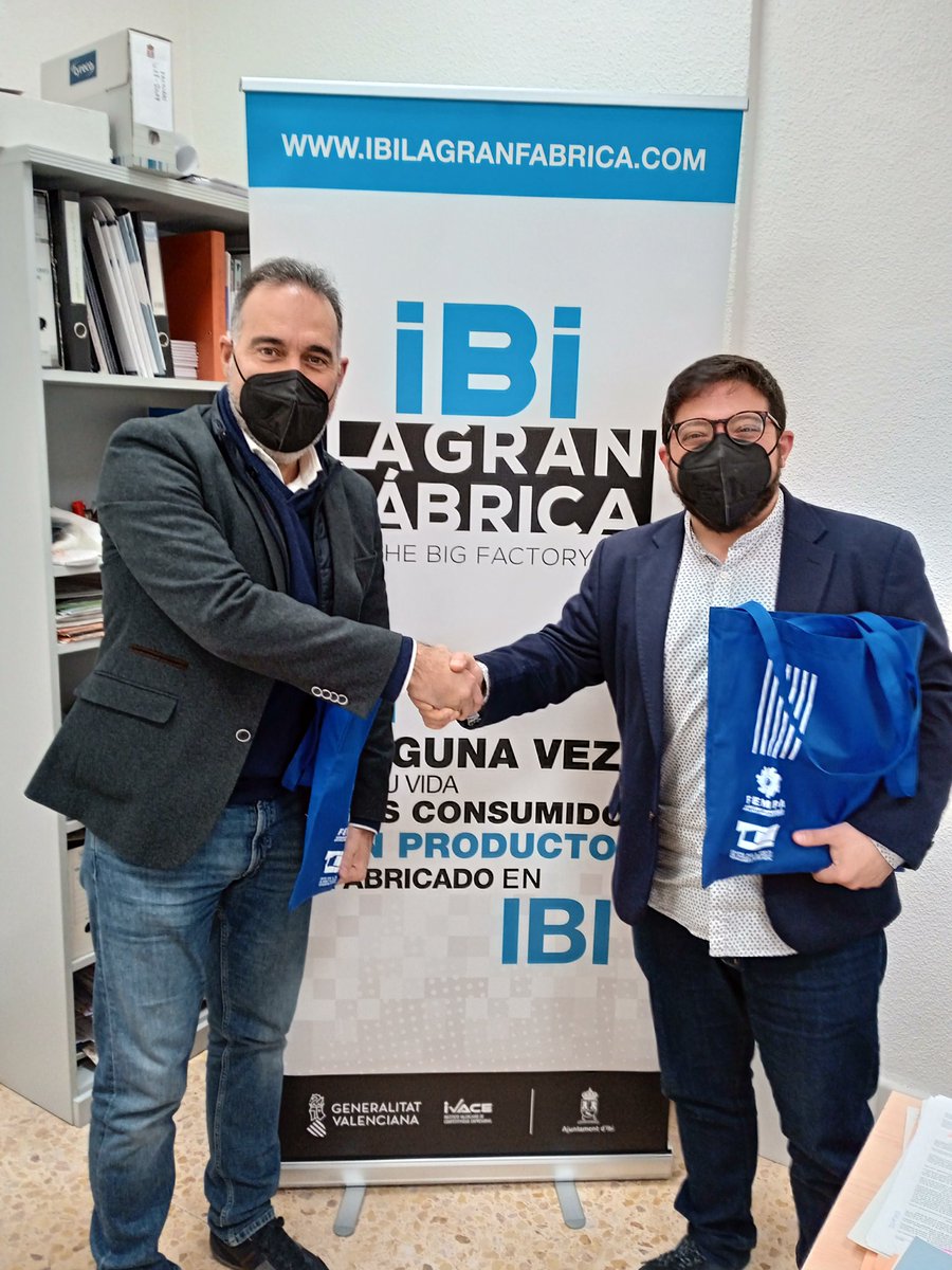 Reunión con  representantes de la oficina <a href="/Acelerapyme/">Acelera pyme</a> de <a href="/FEMPAlicante/">FEMPA</a> , para trabajar el acompañamiento a nuestro sector empresarial en su proceso de digitalización, y el aprovechamiento de las ayudas que para ello se están convocando.