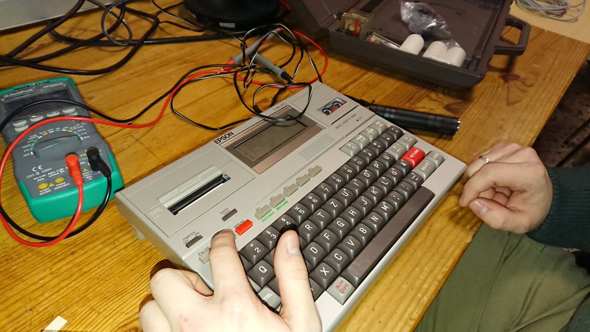 Epson HX-20, the grandfather of all laptops. 600 kHz, 50h battery runtime.  #retrocomputing
Unfortunately RAM seems to be bad. Anybody have a replacement source?