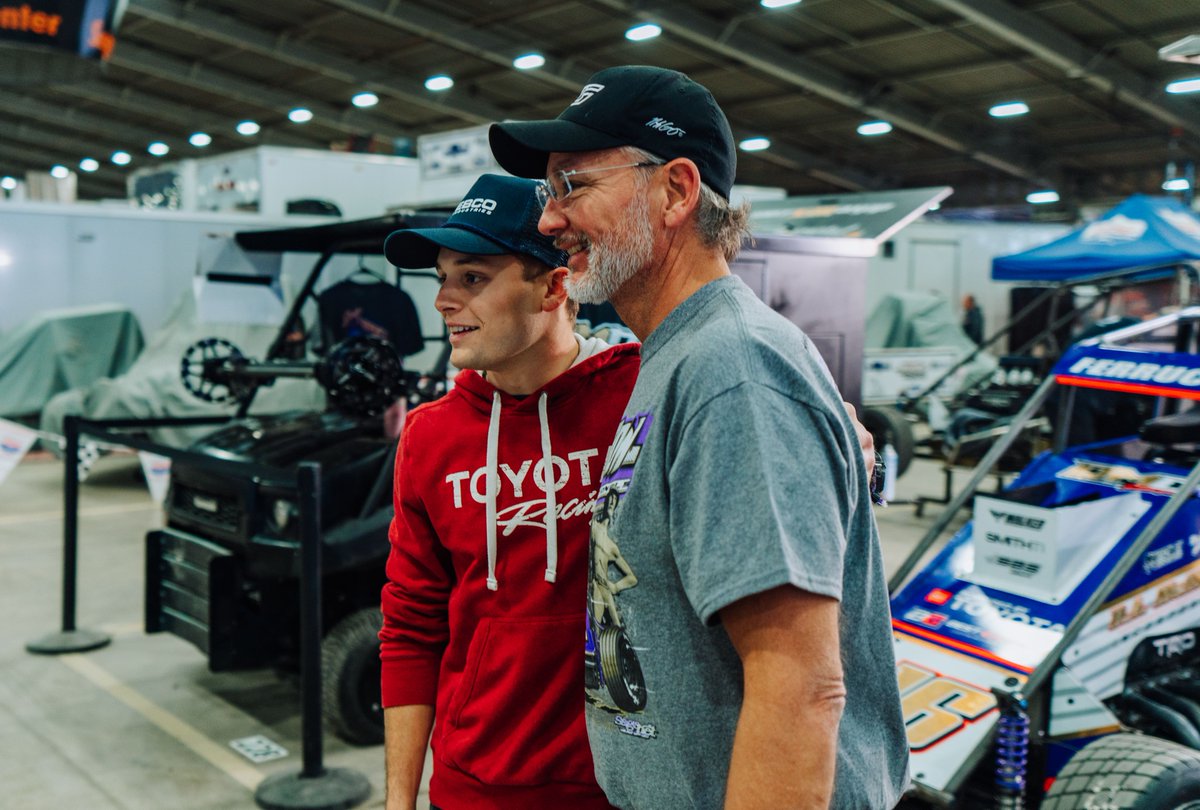 SantinoFerrucci's tweet photo. A couple more photos from Chili Bowl weekend. Always love meeting people and can't wait to be back!
#webco #toyotaracing #araiamericas #troyleedesigns #impactracing #chilibowl #racing https://t.co/VwLHzvK1Q7