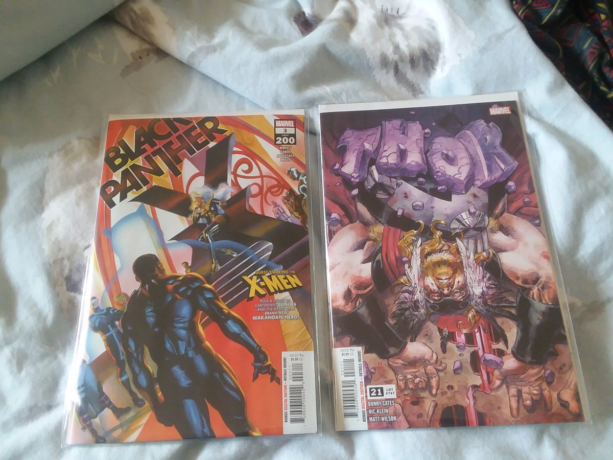 Small Comic Haul Black Panther 3 and Thor 21. But thanks to Marvel Comic Scalpers or the Publisher Issue 20 of Thor has been hard to get. I got one through Ebay which won't be coming till March so I can't read Issue 21 until then. https://t.co/v89dR5wlFu