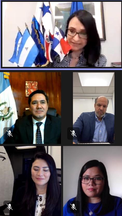 GuatemalaONU's tweet photo. 🇬🇹 Guatemala presentó los objetivos alcanzados durante su Presidencia Pro Tempore #SICA ejercida en el segundo semestre 2021 y felicitó a Panama 🇵🇦 por asumir como #PPTSICA. Sigamos trabajando por una región de Paz, Libertad, Democracia y Desarrollo en #ONUNYC https://t.co/Ut72T4mDte