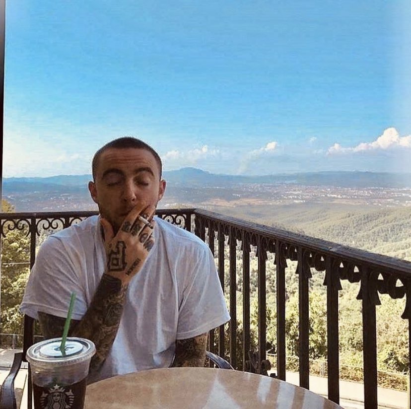 MacMillerism's tweet photo. Mac Miller enjoying Starbucks with a view https://t.co/2aHFbK2gM8