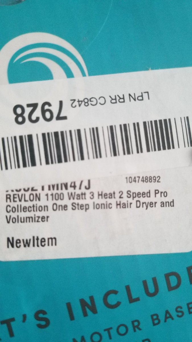 MishaStallworth's tweet photo. Oh yay. @amazon delivered my new blow dryer... https://t.co/OKsAsJVpR1