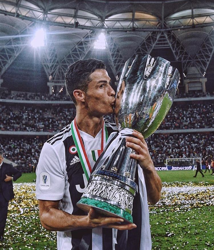 The CR7 Timeline. tweet media