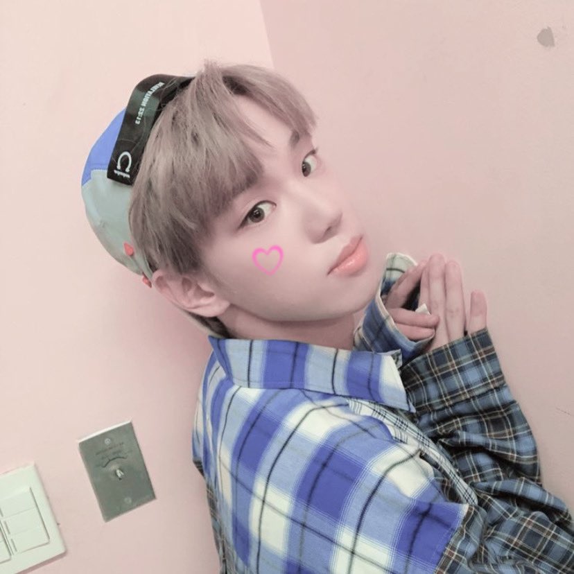 archivekbk's tweet photo. Hi babies 🧡 
I decided to create this account to full your tl with Byeongkwan content. Feel free to follow me or interact with me. I will try to stay as active as possible so you don’t miss our boy 🧡
Please rt/like so more choices can see this 🐰
@official_ACE7 #ACE #BYEONGKWAN https://t.co/hwyXHVoyAD