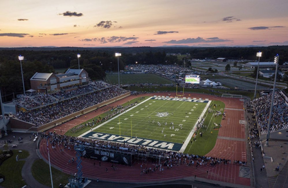 After a great conversation with <a href="/Coach_Borden/">ED BORDEN</a>, I am excited to receive my first D1 offer from The University of New Hampshire!! #gowildcats <a href="/RecruitGeorgia/">Recruit Georgia</a>