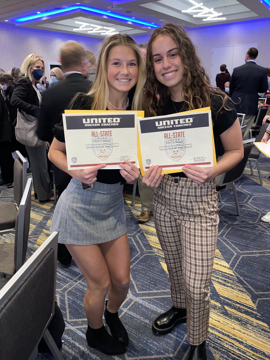 QOGS's tweet photo. Congrats to Annie Faraone and Carli Sullenger, honored tonight at the MACS All State banquet!
@FaraoneAnnie @CarliSullenger @QOAthletics https://t.co/9um4qDTZRa