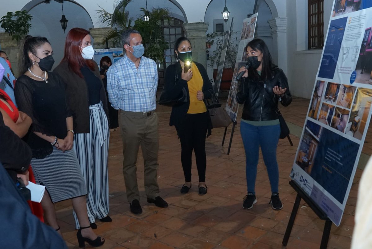 Deyaaltagom83's tweet photo. Con la Pdta del DIF Municipal, Bernarda González, inauguramos la “4ª Bienal Oaxaqueña de Arquitectura” del @CLIAO_AC, tiene como propósito contribuir a la preservación de los valores urbanos, históricos, ambientales, sociales y culturales de Oaxaca.

#PorUnaCiudadEducadora https://t.co/3YQiqiasZJ