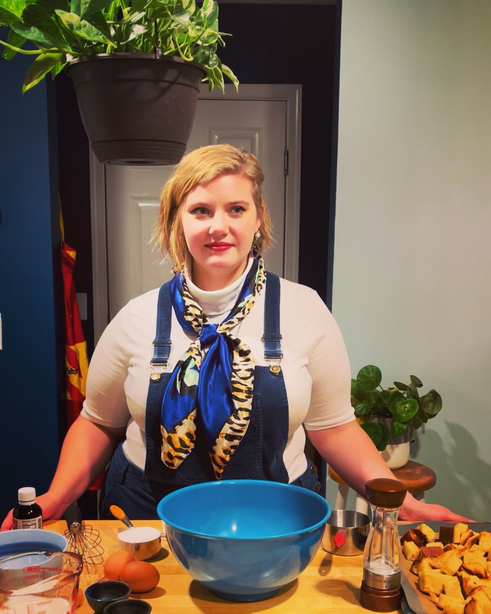 April_Gloaming's tweet photo. Excited to welcome Emma Cardiel to the AG crew as a poetry editor and host of our new book series “#GetBaked & #ReadGreat.” She’ll be workin’ her sweet magic and curating recipes for each new AG release.#currentlyreading #newbook #bakingseries #readingseries #munchies #delicious https://t.co/ghWOpVCcbU