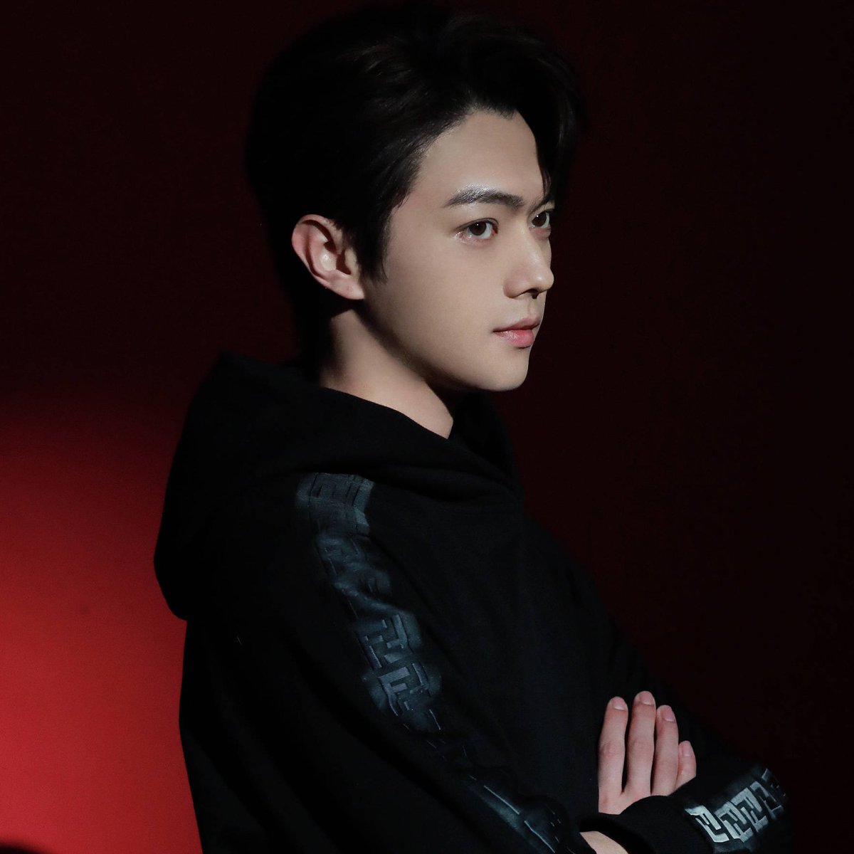 midnightsoso's tweet photo. 祝大家 虎年大吉 新年快乐 🐯🧧 https://t.co/CgURqcWofH