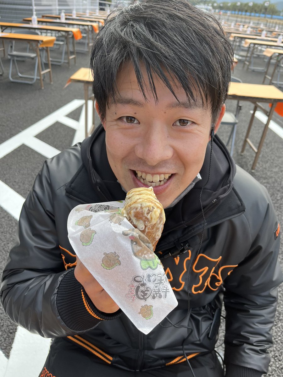 ⚾️ #いたるのつぶやき ⚾️

誘惑に負けました。
#肉巻きおにぎり

#巨人 #橋本到