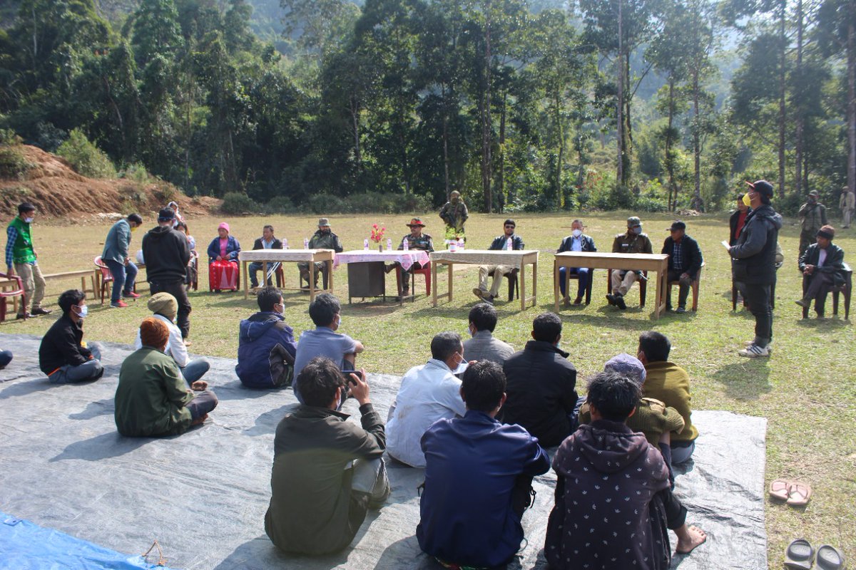 ChanglangIpr's tweet photo. 15th Deaddiction camp started in Border village of Ngoitong 
Youths provided sports kits and SHGs mobilised to ensure village becomes 100% drugs free by March 2022
Bubang to start soon! ✌
@Devansh_IAS @MyGovArunachal @ArunachalDIPR @NMBA_MSJE  @DirHealth_ArPr @TesamPongte https://t.co/vWE6Jl3AKr