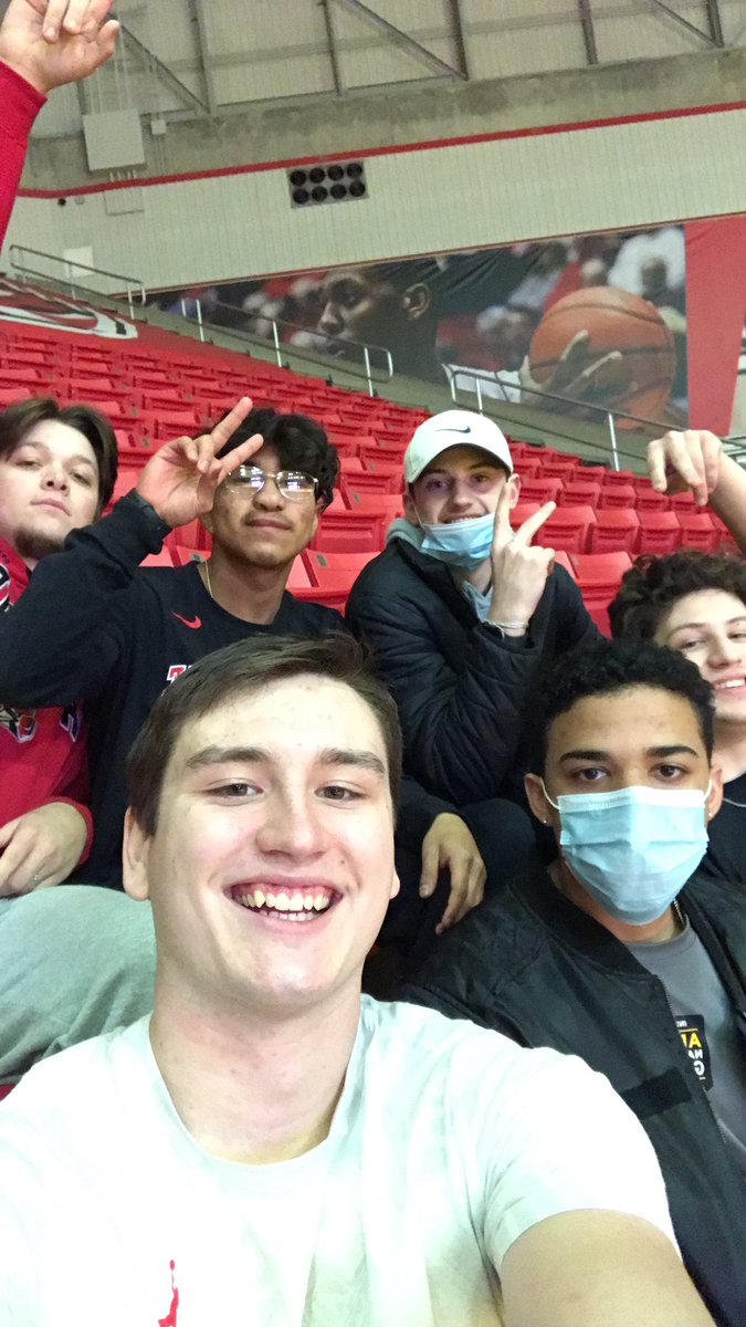 scott23_jack's tweet photo. #ChirpChirp https://t.co/jcFmV0l53a