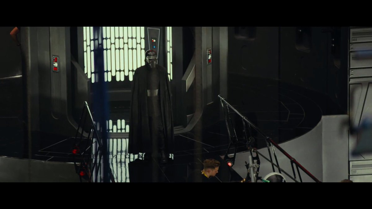 PhilSzostak's tweet photo. The very safe handrails of #StarWars, a not-at-all comprehensive photo thread 3/4
#RevengeOfTheSith #TheForceAwakens #RogueOne #TheLastJedi #SpaceOSHA https://t.co/kBDtbEp2NK