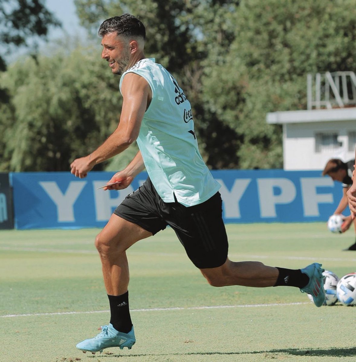 🇦🇷 <a href="/afa/">AFA</a> !