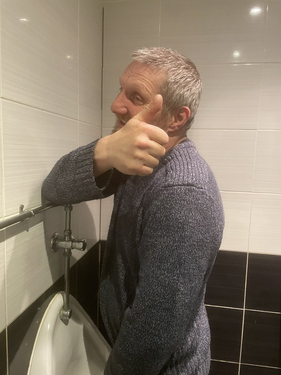 craigGhines's tweet photo. A local man beats a Leicester fan at pool! Read all about it! https://t.co/kn0bdS3nin