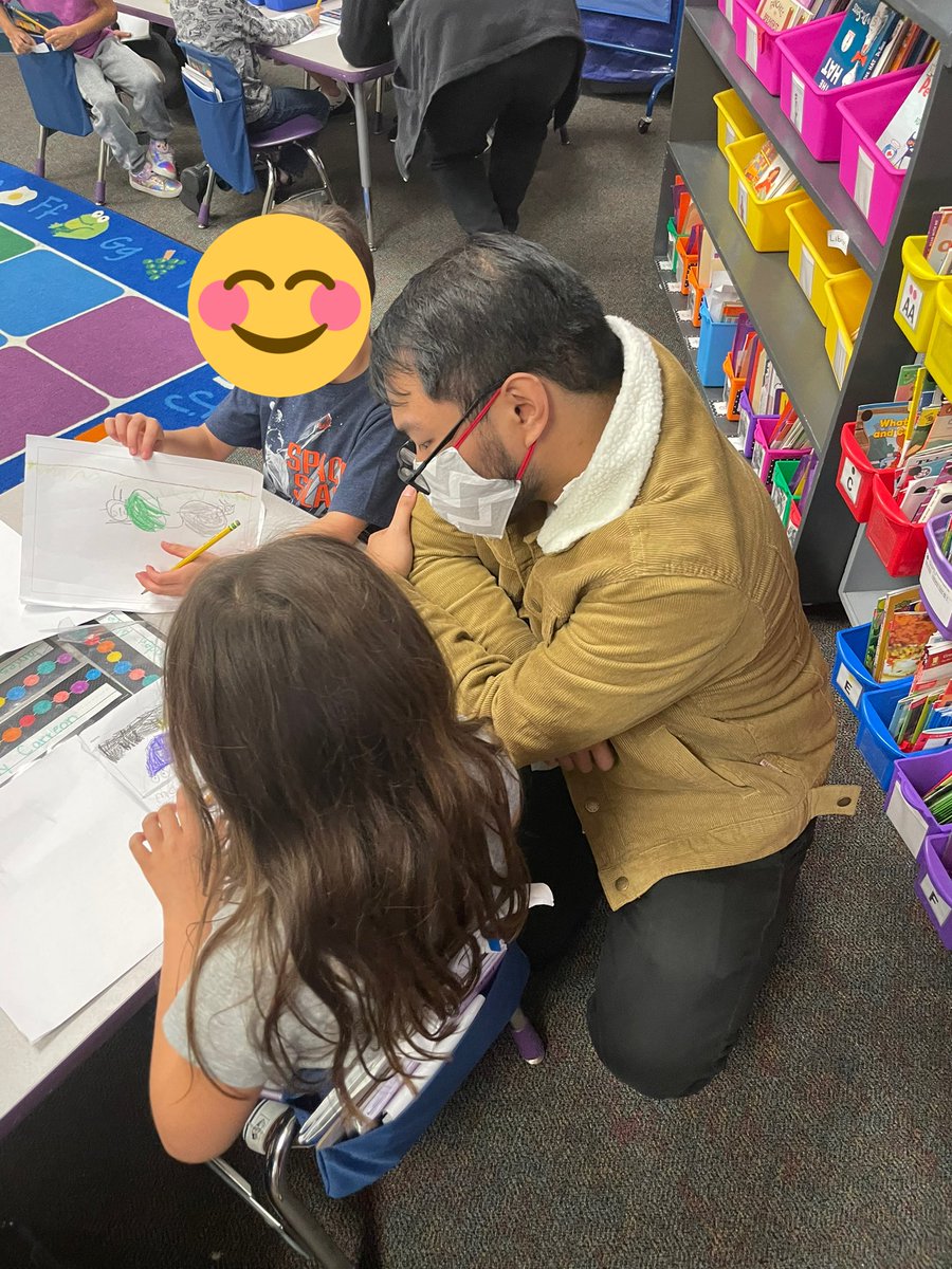 DrMacieKerbs's tweet photo. We read, we watched, we practiced- now we’re ready to teach writing! #writingworkshop #tcrwp #futureteachers #bearkatsteach @WilkinsonCISD @SHSUCOE @KatherineBomer @ArensCorinne https://t.co/ZlSOrrBPPJ