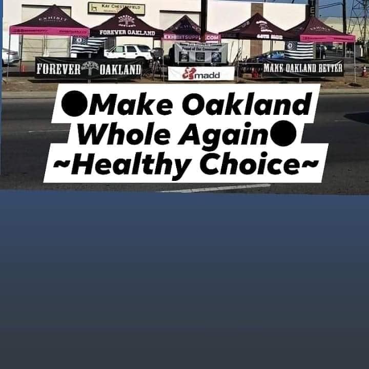 ForeverOakland's tweet photo. For Immediate Release - Spread the Word
~FOREVER OAKLAND - ONLY IN OAKLAND~
( WE WILL HONOR JOHN MADDEN )
√#ForeverOakland √#GlobalReset2022
#MobAlley
CHARITY SUPER BOWL SUNDAY ON MOB ALLEY
559 66th Ave
Oakland, CA 94621
•Black Sunday 2 - 13 - 2022. https://t.co/IRDBbLTeg4