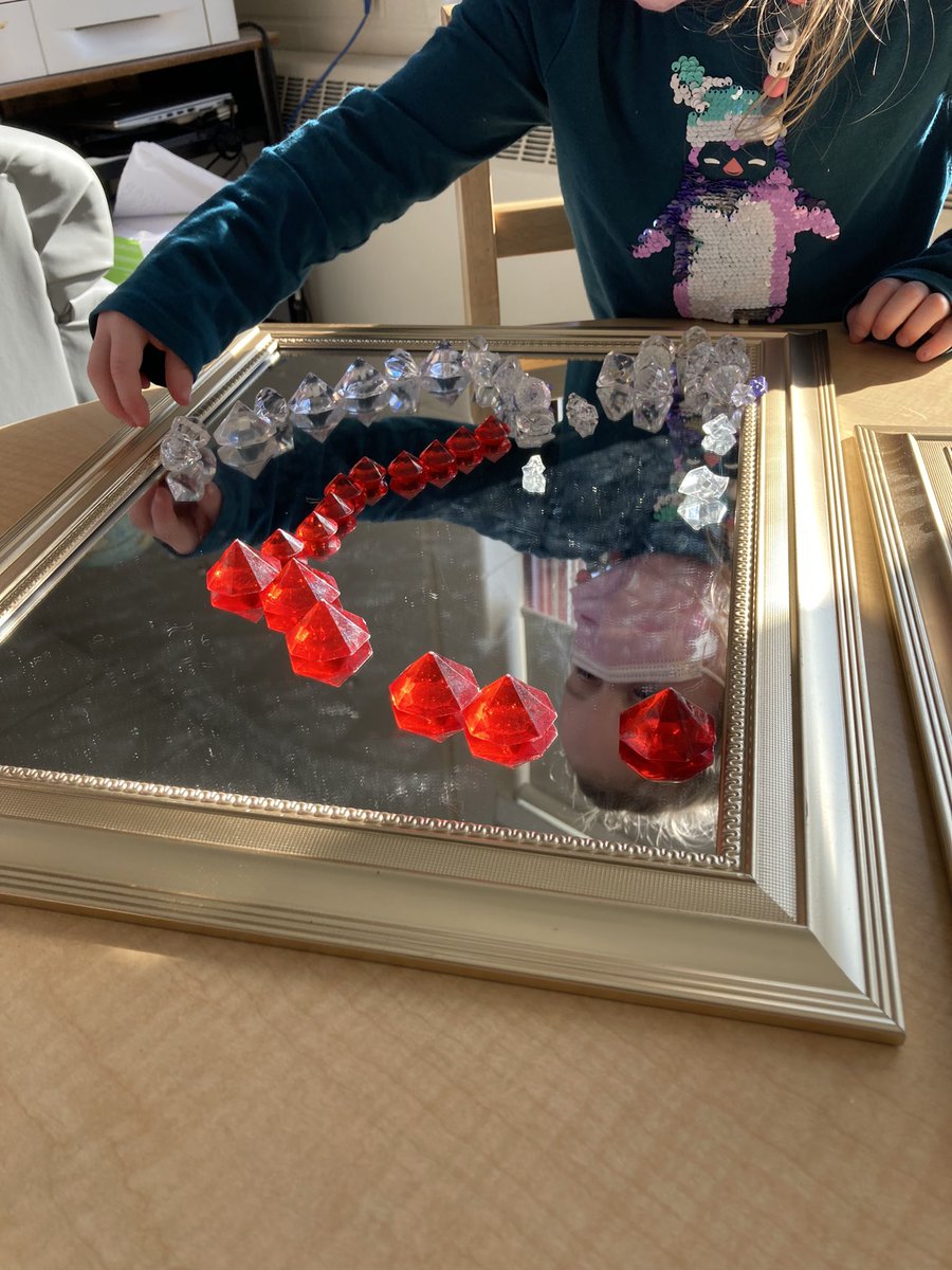 MissVictoria tweet media