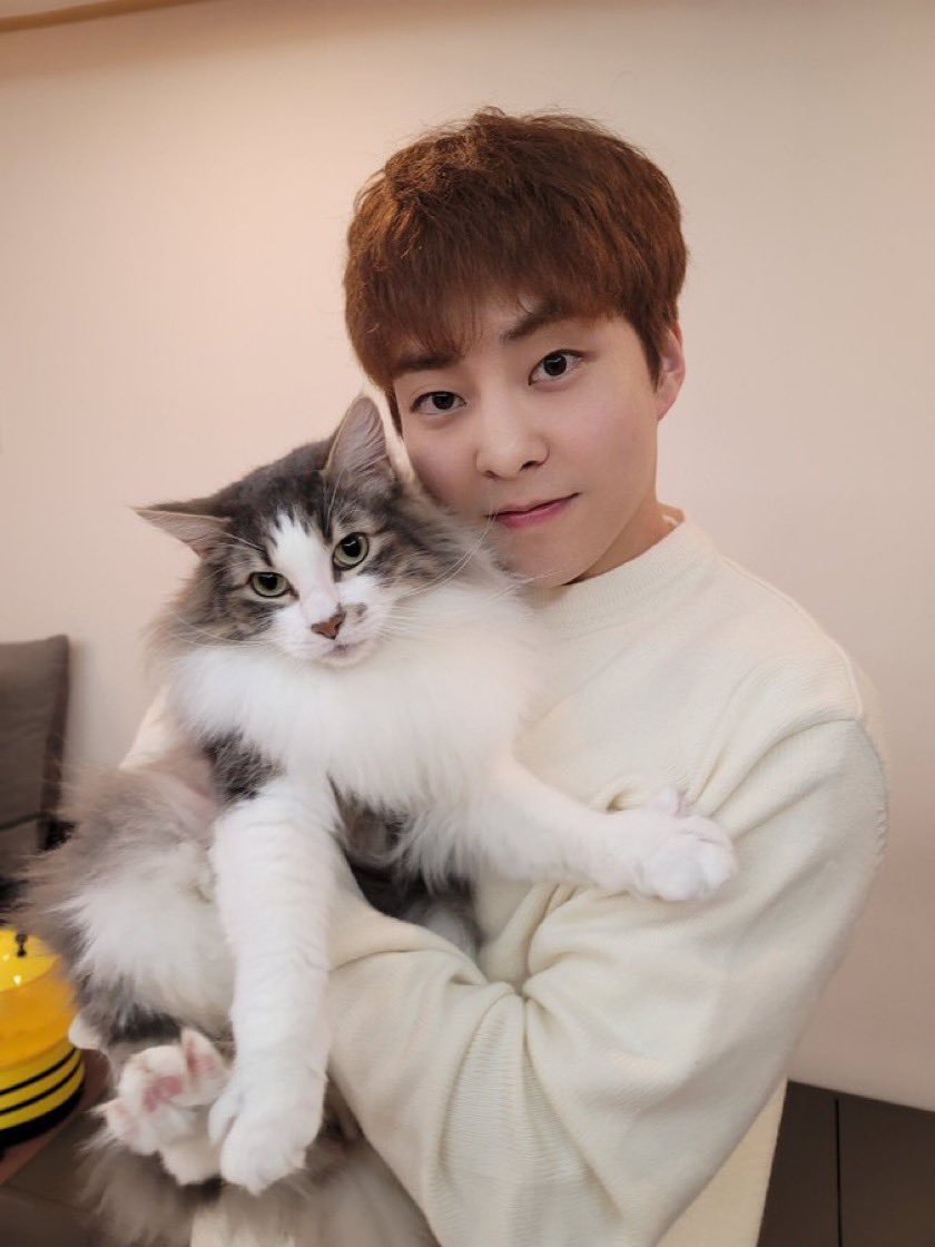 EXOPublicity's tweet photo. Minseok update with Tan and Ron 🥺❤️

@weareoneEXO #XIUMIN https://t.co/aEi6RSuoXt