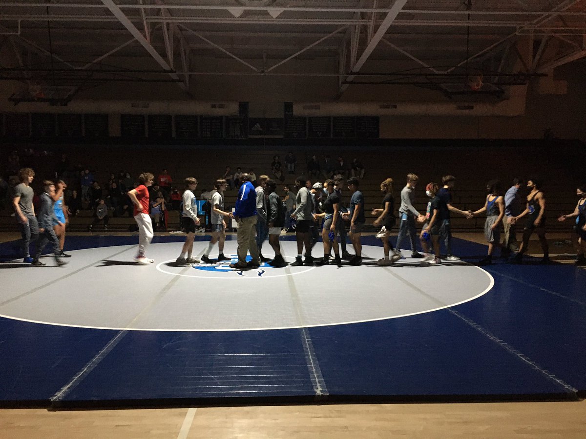 ChingChingSA's tweet photo. Congratulations to @UP_Wrestle on defeating Westover HS tonight 64-18 in the 2nd round of the Dual Team State Tournament @UnionPinesHs!  
#UPWrestling
#ChingChing https://t.co/Gei9MwjZNW