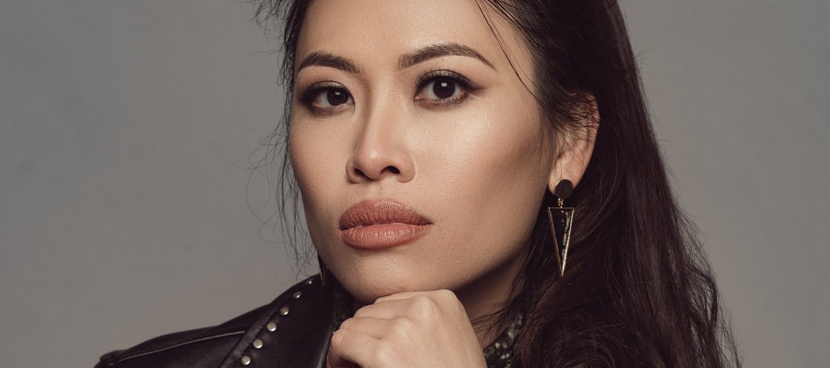 WomenInTheArts's tweet photo. ๐ถ The Tea: #TingLin
This Friday, catch a free, livestreamed concert featuring singer-songwriter Ting Lin! Lin creates music varied in genres, languages, and messages, while promoting cultural diversity and social issues, and challenging industry norms. https://t.co/BtYxnrLEHa https://t.co/bqdmMsM70j