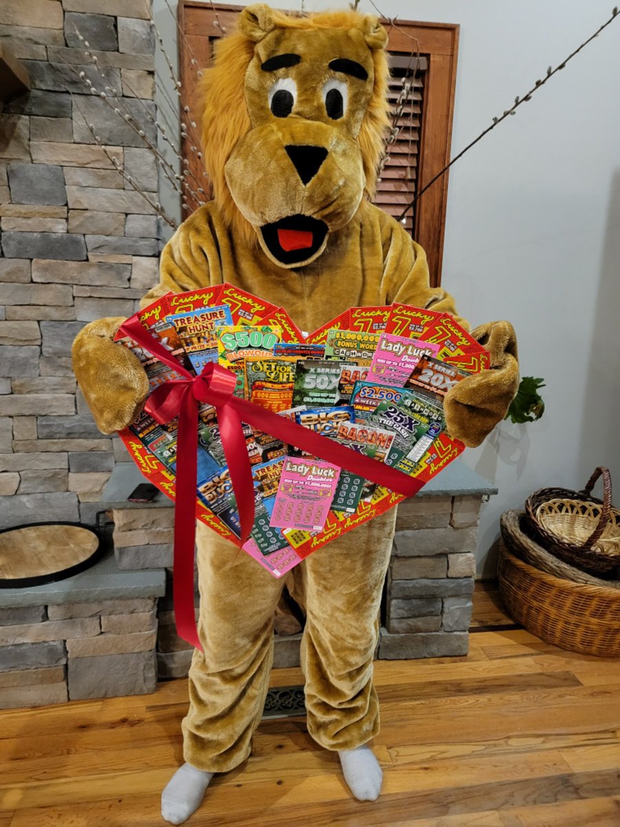 The Mahopac Leos Club is teaming up with Team PAC and is doing a lotto ticket fundraiser again! $20/ticket to enter for a chance to win a grand prize of about $200 worth of scratch offs! Message if you want to purchase an entry!