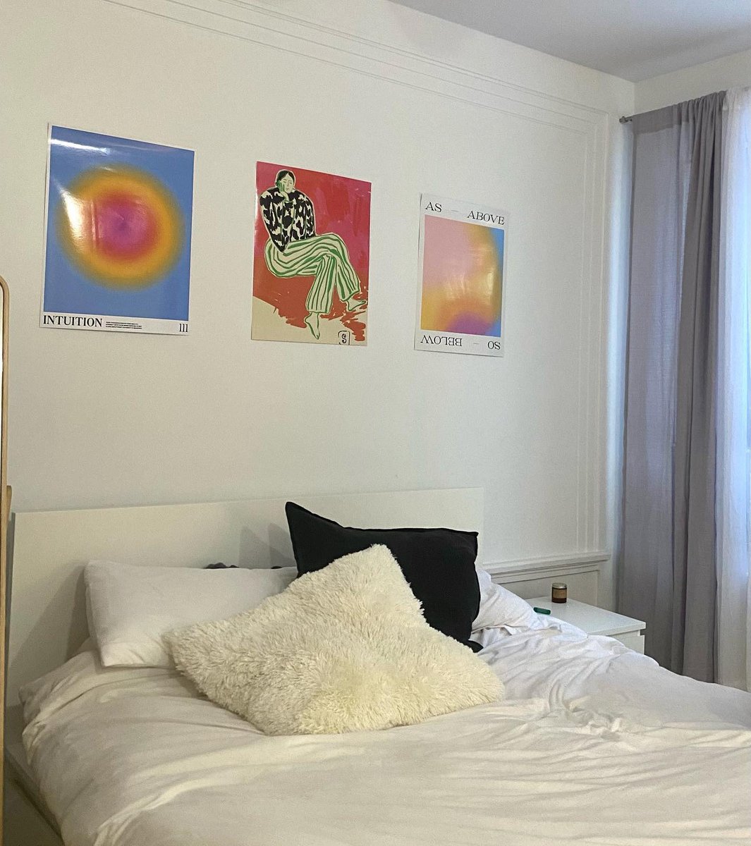The middle poster is us right now. 

25% off Valentines Day Gifts including posters ends tonight: s6.co/32wcUQA

Photo from camille_thibaultt
Art by Tiger Spirit and Sandra Poliakov