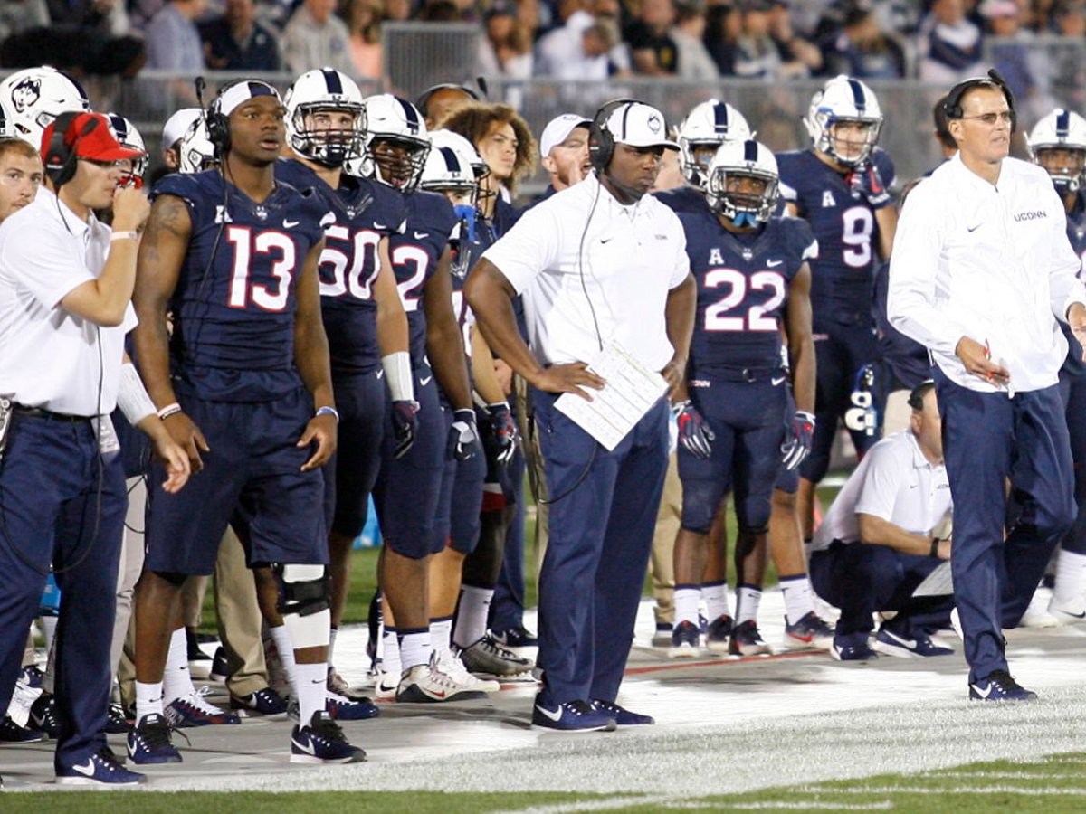 Ghost (@isaiahneal99) on Twitter photo Blessed to have earned an offer from the University of Connecticut🐺🐺 <a href="/BallcoachjA/">BALLCoachJ_Allen</a> <a href="/CoachMessay/">Messay Hailemariam</a> #GoHuskies Blessed to have earned an offer from the University of Connecticut🐺🐺 <a href="/BallcoachjA/">BALLCoachJ_Allen</a> <a href="/CoachMessay/">Messay Hailemariam</a> #GoHuskies